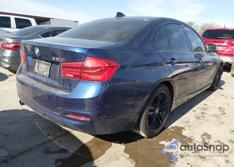 2016 BMW 320I z USA, uszkodzony, nr VIN WBA8E1G52GNU12247